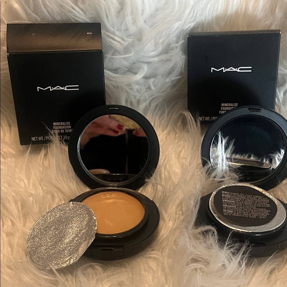 Lot of 2 MAC Cosmetics Mineralize Foundation - Creamy Tan